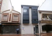 Local comercial en alquiler con 85m² en Grado foto
