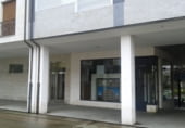 Local comercial en venta con 49m² en Pola de Siero foto