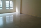 312m² commercial premises for sale in Avilés photo