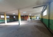 400m² warehouse for rent in Grado photo