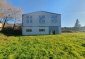 400m² warehouse for rent in Grado photo