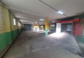 400m² warehouse for rent in Grado photo