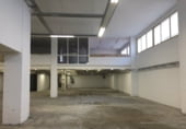 Nave Industrial en venta con 3800m² en Sant Joan Despí foto