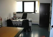 28m² bureau pour location à Esplugues de Llobregat photo