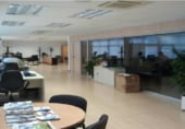 Oficina
en lloguer
amb 200m² a Barcelona, a la zona de les Corts foto