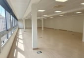 Oficina
en lloguer
amb 200m² a Barcelona, a la zona de les Corts foto