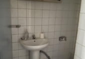 Local comercial
en lloguer
amb 120m² a Cornellà de Llobregat foto