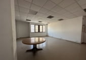 118m² bureau pour location à Cornellà de Llobregat photo