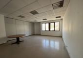 118m² bureau pour location à Cornellà de Llobregat photo