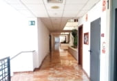 135m² office for rent in Cornellà de Llobregat photo