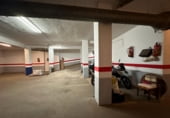 Local comercial en venta con 340m² en Esplugues de Llobregat foto