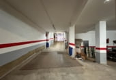 Local comercial en venta con 340m² en Esplugues de Llobregat foto