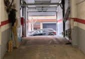Local comercial en venta con 340m² en Esplugues de Llobregat foto