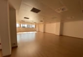 Oficina en alquiler con 326m² en Esplugues de Llobregat foto