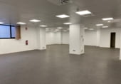 Oficina en alquiler con 210m² en Esplugues de Llobregat foto