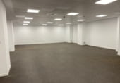 Oficina en alquiler con 210m² en Esplugues de Llobregat foto