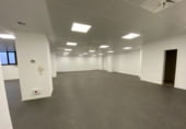 Oficina en alquiler con 210m² en Esplugues de Llobregat foto