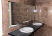 164m² bureau pour location à Esplugues de Llobregat photo
