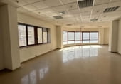 107m² office for rent in Cornellà de Llobregat photo