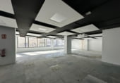 817m² bureau pour location à Esplugues de Llobregat photo
