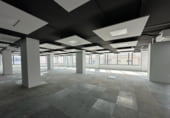 Oficina en alquiler con 817m² en Esplugues de Llobregat foto