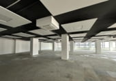 Oficina en alquiler con 817m² en Esplugues de Llobregat foto