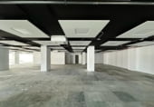 Oficina en alquiler con 817m² en Esplugues de Llobregat foto