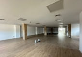 2000m² warehouse industrial for rent in Cornellà de Llobregat photo