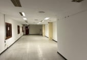 2000m² warehouse industrial for rent in Cornellà de Llobregat photo