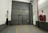 2000m² warehouse industrial for rent in Cornellà de Llobregat photo