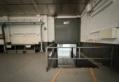 2000m² warehouse industrial for rent in Cornellà de Llobregat photo