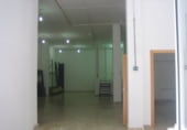 Local comercial en venta con 200m² en Elda foto