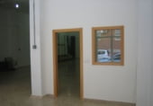 Local comercial en venta con 200m² en Elda foto