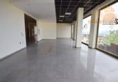 Local comercial
en venda
amb 300m² a Molina de Segura, a la zona de Altorreal, Avenida del Golf, 5 foto