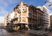 90m² commercial premises for sale in Pamplona photo
