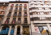 90m² commercial premises for sale in Pamplona photo