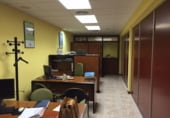 Oficina
en lloguer
amb 375m² a Oviedo foto