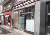 Local comercial en venta con 216m² en Oviedo, en la zona de El Vallobín foto