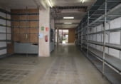 Local comercial en venta con 216m² en Oviedo, en la zona de El Vallobín foto