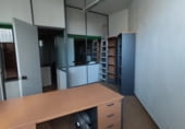 Oficina
en lloguer
amb 596m² a Santiago de Compostel·la, a la zona de Os Camps da Choupana foto