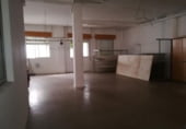 300m² commercial premises for rent in La Roda photo