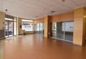 Oficinas en venta con 300m² en Albacete, en la zona de Feria foto