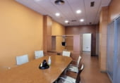 Oficinas en venta con 300m² en Albacete, en la zona de Feria foto