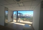 190m² locaux commerciaux pour vente à Torrevieja photo