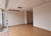 Local comercial en alquiler con 115m² en Oviedo, en la zona de El Vallobín foto