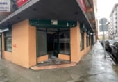 Local comercial en venta con 60m² en Ferrol, en la zona de Recimil foto