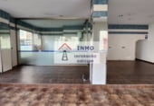 Local comercial en alquiler con 130m² en Ferrol foto