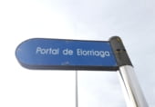 Local comercial en venta con 129m² en Vitoria, en la zona de Salburua foto