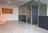 270m² commercial premises for rent in Vitoria-Gasteiz, in the area of Coronation photo