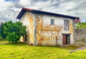 300m² bâtiment pour vente à Hazas de Cesto photo